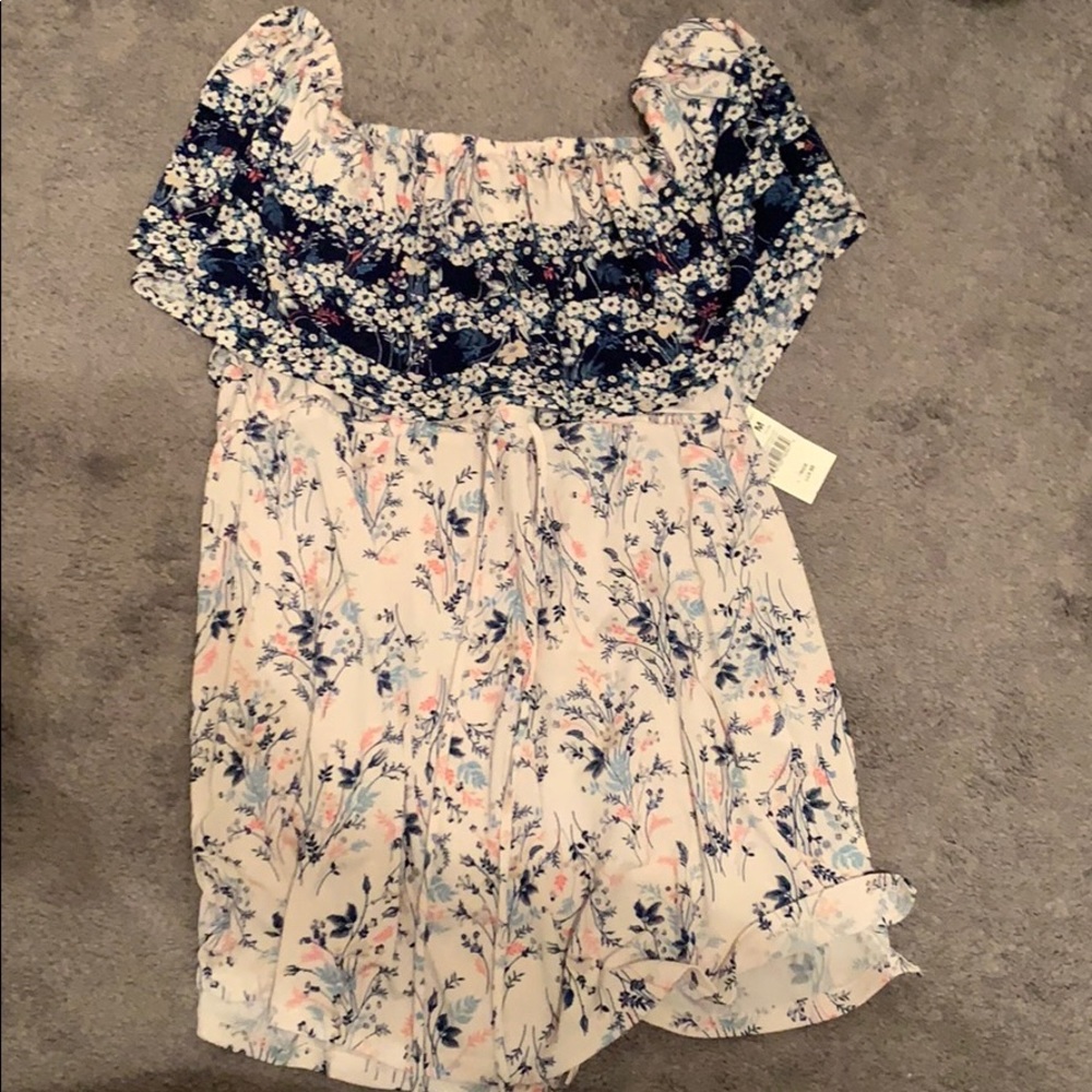 Off the shoulders top